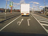 栃木県で玉突き事故に巻き込まれたドライブレコーダー。急にドーン！はこええよ(@_@;)