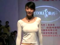 中国の爆乳モデル「劉敏林」がすんごい体をしている動画。プルップルンやがな(*´д｀*)