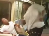 海外では54歳でもＤＱＮ化。電車内で54歳が46歳の男性をフルボッコにする動画が話題に。