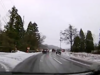 最悪死ぬ可能性だってある。雪の日の運転に気を付けること第一位がこれ。