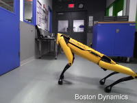 仲間思いのボストンダイナミクス。例のロボットが仲間を呼べるようになった。