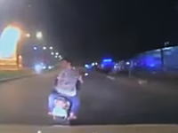 GJ動画。ひったくり犯のスクーターを追跡して車で体当たりドーン(°_°)車載。
