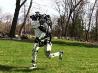 ボスタンダイナミクスの2足歩行ロボットがもうこれ人だろという進化を遂げる。