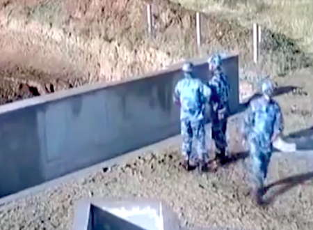 またかｗｗｗ手榴弾投げ訓練で身長以下の壁に跳ね返される兵士(´･_･`)