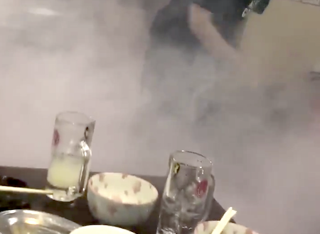 浜田山の焼肉店火災の瞬間を記録した映像がなかなかリアルだった。肉流通センター