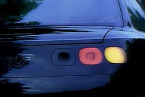 トヨタが未来の為に開発していたガスタービンエンジン搭載車トヨタGTVの紹介動画。