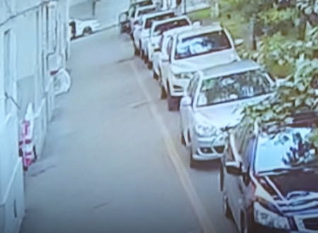 マンション5階の窓から落下した2歳児を受け止めようとした中国人ＧＪ動画。