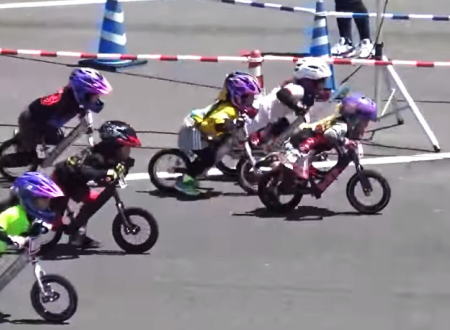 4歳児なのにこの迫力。岡山のスーパーランバイク選手権の動画がなかなかすごいｗｗｗ