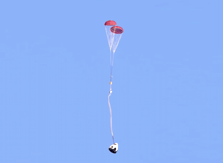 SpaceXが有人宇宙船クルードラゴンのパラシュート試験の様子を公開。