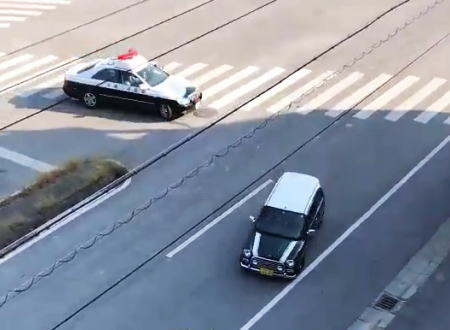 沖縄でミラミラ大作戦。パトカーからめっちゃ逃げるミラジーノの動画が話題に。