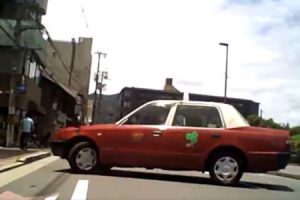 京都のタクシー、運転がめっちゃくちゃすぎる・・・