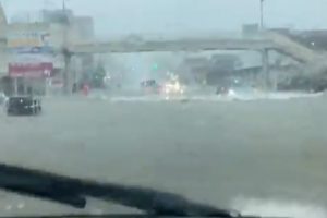 大牟田市右京町の国道208号線の豪雨で冠水した道路を走るドラレコ映像