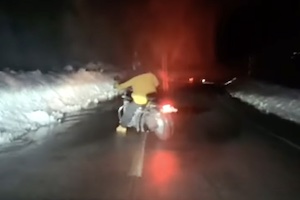 【鳥取】凍結路にバイクで挑むとこうなる動画。