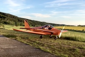 【WTF】お馬鹿な2名のパイロットよるお間抜けな航空機事故の動画。