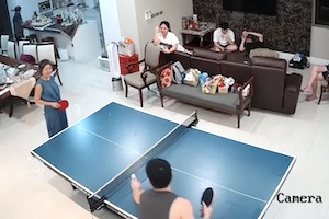 【11秒】豪邸で卓球を楽しんでいた家族を襲った悲劇。