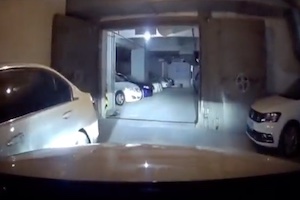 【動画】駐車難易度レベル９９の地下駐車場が発見されるｗｗｗこれは無理ｗｗｗ