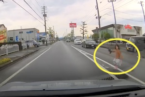 【福井】ドライバーもあなたも私も驚いた子供の飛び出しが怖いドラレコ動画。