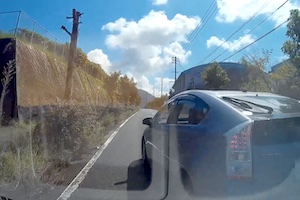 【福岡】なんだこのバカ運転。過去最高レベルにヤバい運転手の動画がこちら。