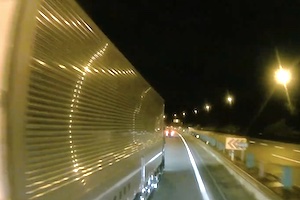 【動画】東名高速で社名入りトラックから鬼のような嫌がらせを受けた車載。