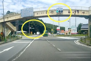 【長野】青信号なのに警察に信号無視だと止められてしまうドライブレコーダー。