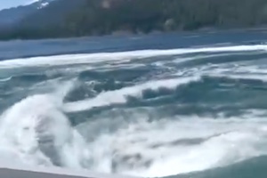 これはリアル？世界最強の渦潮を至近距離から撮影したビデオが人気に。（ノルウェー）
