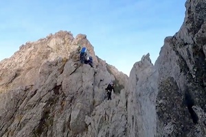 【動画】槍ヶ岳、北鎌尾根で地震に遭遇した登山客が撮影した映像が怖い。