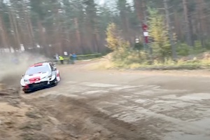 【動画】WRCラリーはドライバーもイッてれば観客もぶっ飛んでるｗｗｗ