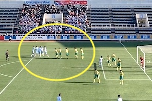 成功するんかよｗｗｗ高校サッカー高川学園のかごめかごめフリーキックが人気に。