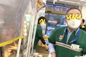 【神奈川】ノーマスクおじさんがセブンイレブンで迷惑をかけまくる動画を投稿する。