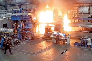 【動画】工場火災の恐怖。火が出たと思ったらわずか20秒で地獄に。