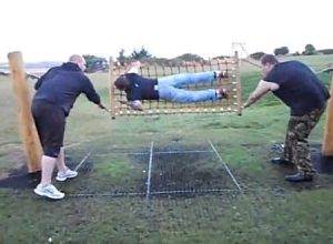 ハンモックを使ったちょっとやんちゃな遊び方。おまえら子供かよｗｗｗｗｗ