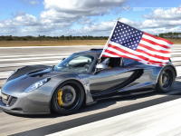 ヘネシー・ヴェノムGTがスポーツカーの世界最速記録を更新！435.31 km/hに！