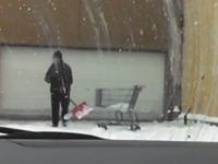 この除雪をしている人の仕事が雑すぎるｗｗｗなんだ不貞腐れてんのか？動画