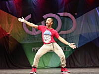 このダンサーすげえｗｗｗダンス大会に登場したアメージングなダンサーの映像が人気に。