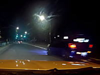 いかついクラクションはドキドキする(@_@;)夜道でキチガイ車に鬼煽りされたドラレコ。