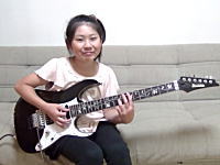 日本の10歳の少女によるメタルバンドのギターコピーが海外で高評価。りーさーX