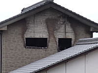 ネット配信で火事になった家の翌日の様子を撮影した映像がアップされる。結構な燃えっぷりやんｗｗｗ