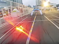 韓国で行われたドローンエアレース優勝者のオンボードビデオ。ドローンショーコリア