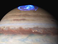 NASAのハッブル宇宙望遠鏡が木星の北極付近で輝くオーロラの撮影に成功。