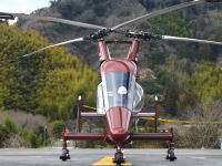 メインローターが交差しテールローターを必要としないヘリコプター「カマンK-MAX」