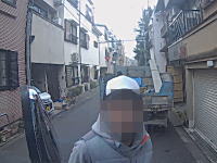 ばっちり顔映ってるｗｗｗ京都市で撮影された車上荒らしがサイフを盗む犯行の瞬間。