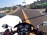 まさか車が出てくるとは【広島】愛車のバイクをお釈迦にしてしまった車載。