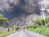 グアテマラで火山が噴火して死傷者多数。現場の映像がすっごい(((ﾟДﾟ)))