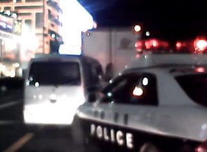 パトカーの目の前であおり運転からの事故ｗｗｗ堺市の中央環状線にて。