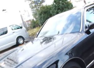 「ヤ」と関係がありそうな人にも余裕で絡んでいく無敵状態のユーチューバーがみつかる。