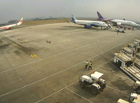 トリブバン国際空港で52人の命が奪われたボンバルディア機の着陸失敗映像が公開される。