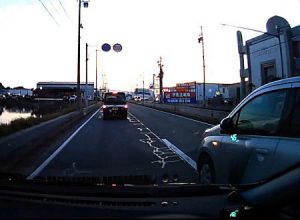 なかなか遭遇しないレベルで運転がヘタクソなアルトが愛知県津島市で撮影されるｗｗｗ