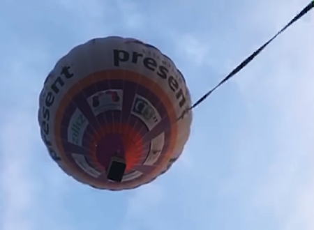 オランダで熱気球が住宅街に緊急着陸。その一部始終を記録した映像がこちら。