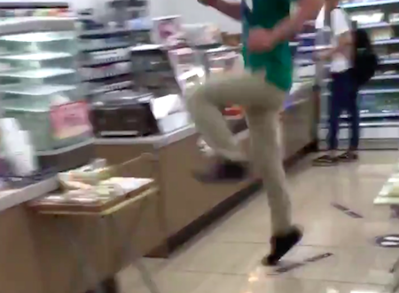 めっちゃ跳躍するセブンイレブンの店員さんの動画が人気にｗｗｗ声もいいｗｗｗ