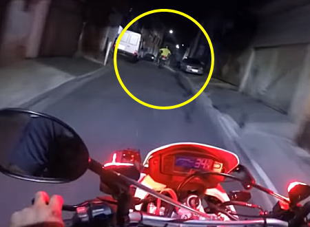 逃げる！逃げる！どこまでも逃げる！逃走バイクを追いかけるバイク警官の車載映像が熱い。
